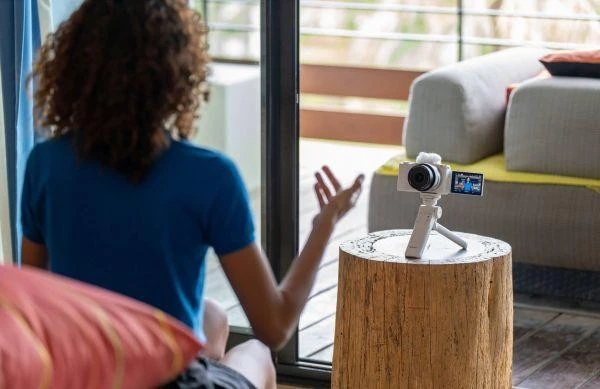 Sony ZV-E10 II kit (16-50mm) White (ZVE10M2KW)