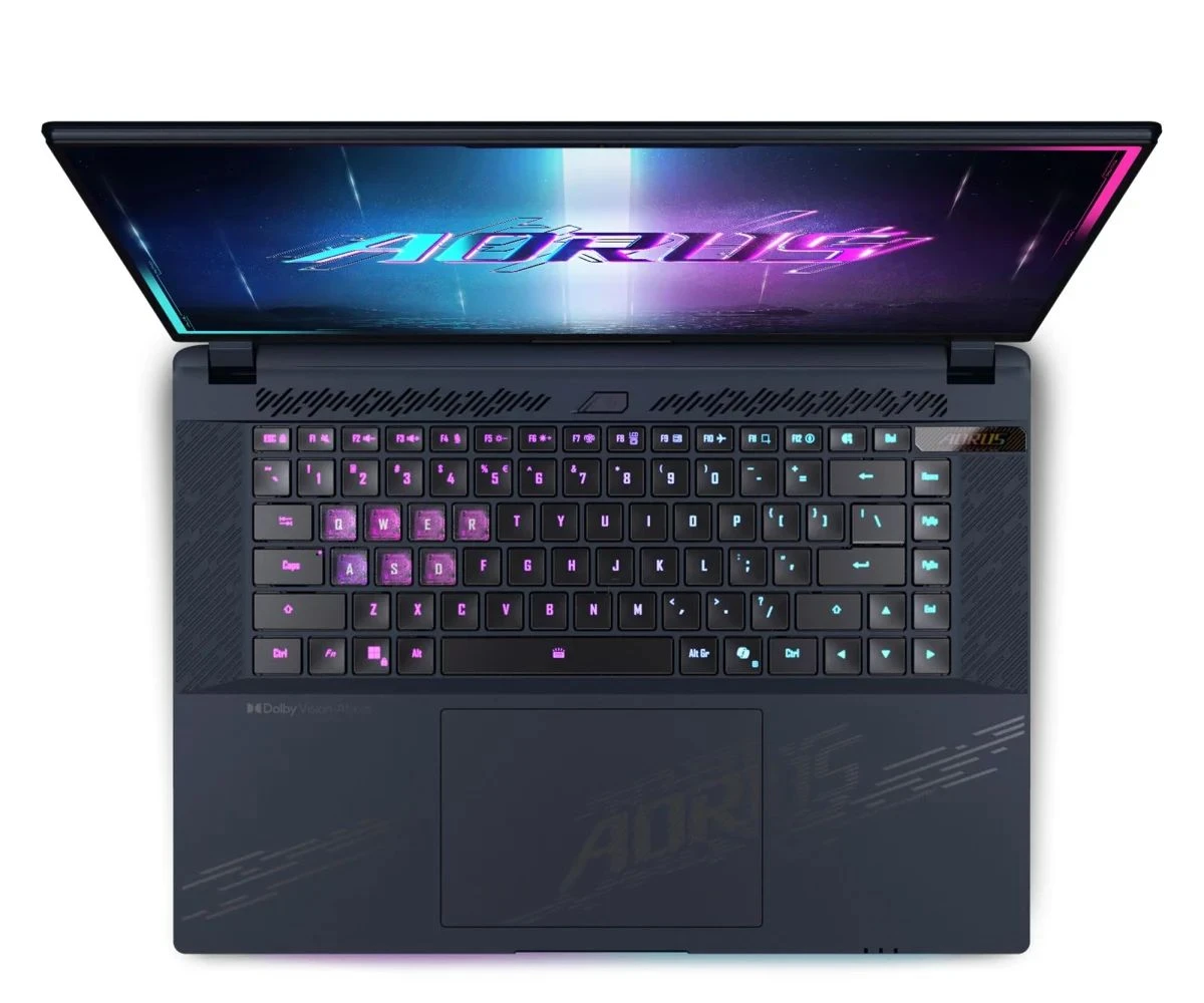 Gigabyte AORUS MASTER 16 Ultra 9 275HX/64GB/1TB+2TB/W11P RTX5080 (BYHC5EEE64SP)