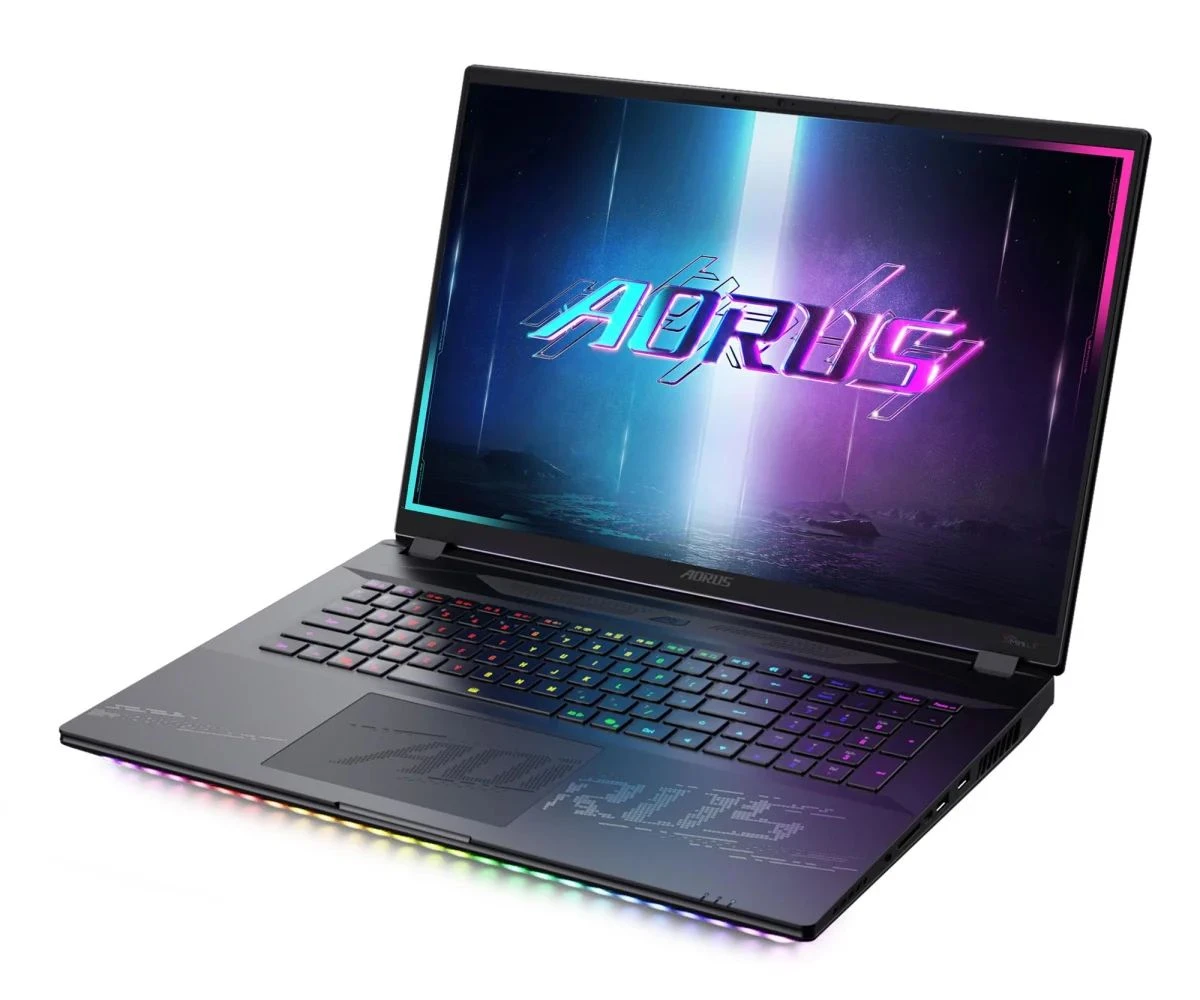 Gigabyte AORUS MASTER 18 Ultra 9 275HX/64GB/2TB/W11P RTX5080 240Hz (BYHC5EED65SP)