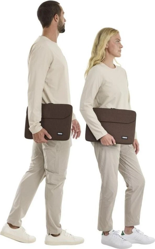 Чохол для ноутбука Thule Lithos Sleeve MacBook Pro 16 TLS-116 Nuanced Brown (3205461) (UA) Бренд: Thule; Форм-фактор ноутбука,