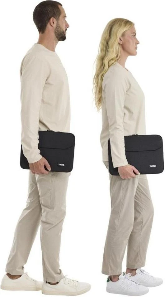 Чохол для ноутбука Thule Lithos Sleeve MacBook Pro 14 TLS-114 Black (3205456) (UA) Бренд: Thule; Форм-фактор ноутбука,