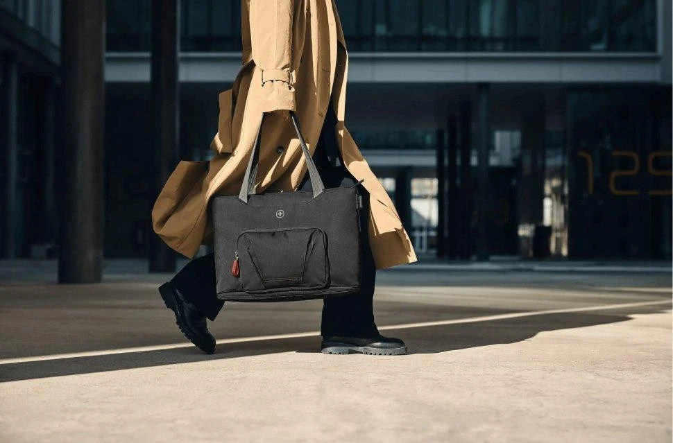 сумка для ноутбука Wenger Motion Deluxe Tote 15,6