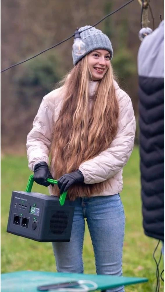 Зарядна станція Schneider Electric OffGrid 730 (PPS730-GR) (UA)