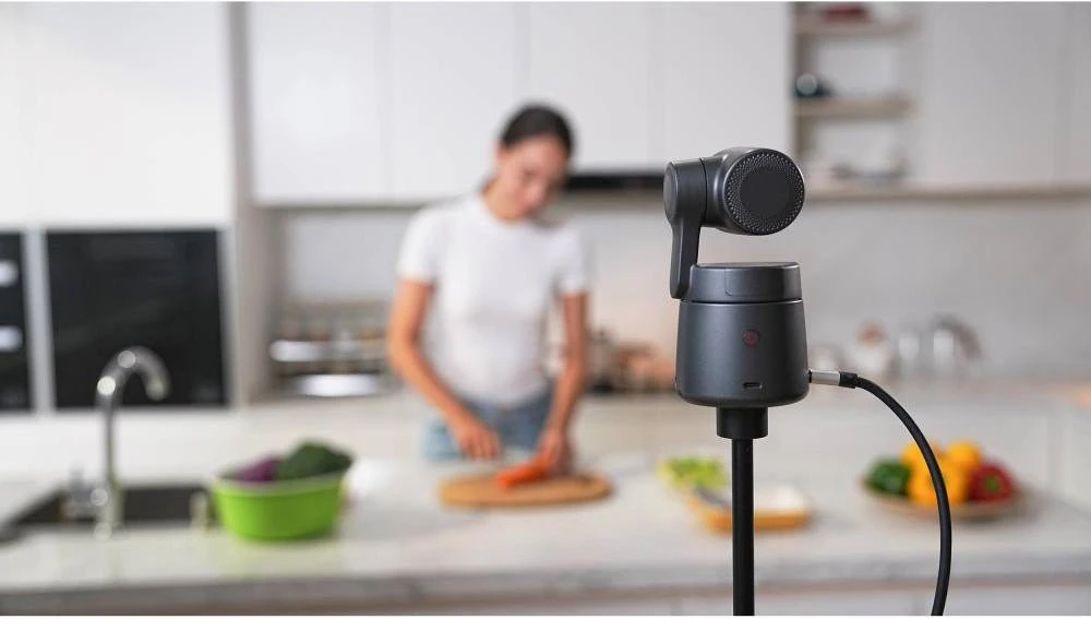 OBSBOT Tail Air AI-Powered 4K PTZ Streaming Camera (OSB-2108-CW)