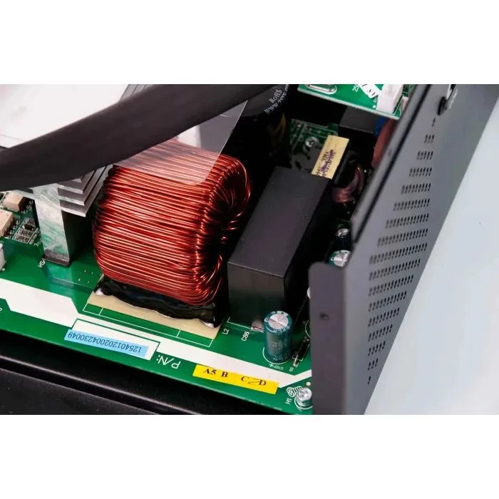 Сонячний інвертор Must PV18-3224VPM II, 3200W, 24V (PV18-3224VPM II) (UA)