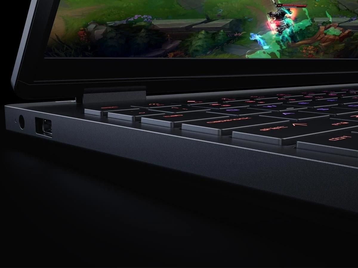 HyperX OMEN 15 Core i5-14500HX/16GB/2TB RTX5060 180Hz (15-ga0074nwx (DG3W6EA))