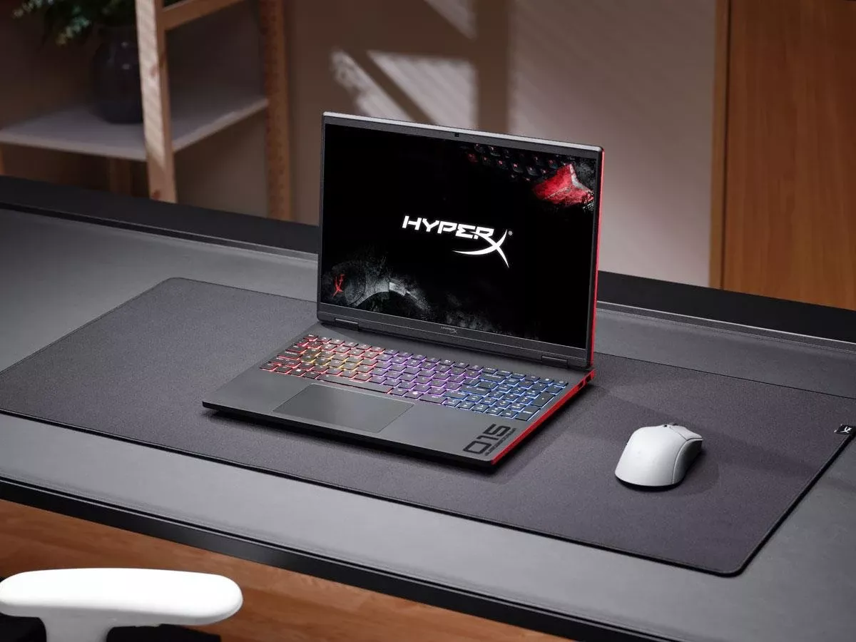 HyperX OMEN 15 Core i5-14500HX/16GB/512+1TB/Win11X RTX5050 180Hz (15-ga0077nwx (DG3W9EA))