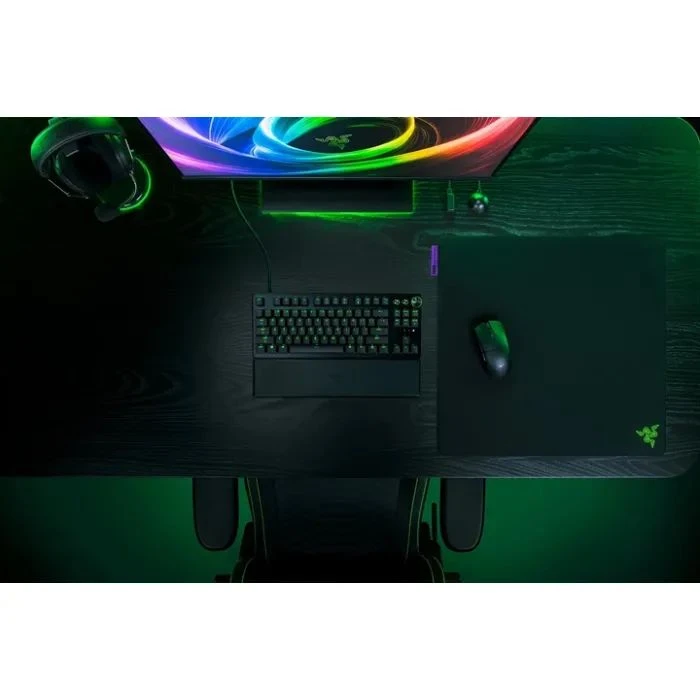 Килимок для миші Razer Gigantus V2 Pro Max control L (RZ02-05490100-R3M1) (UA) Тип поверхні: control; Розміри: 500 x 480