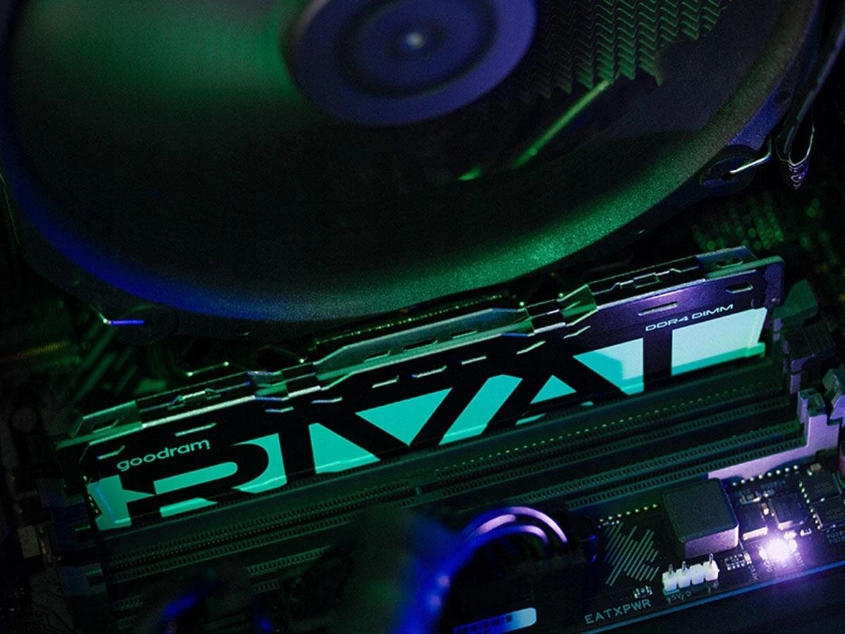 GOODRAM 16GB (1x16GB) 3200 CL16  Rival Radiant Green (GGRGD4-32L16A/16G) EU Серія: RIVAL; Тип пам'яті: DDR4;