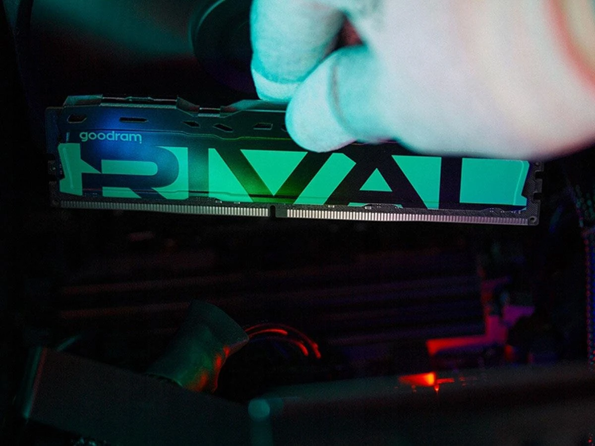 GOODRAM 16GB (2x8GB) 3200 CL16  Rival Radiant Green (GGRGD4-32L16SA/16GDC) EU