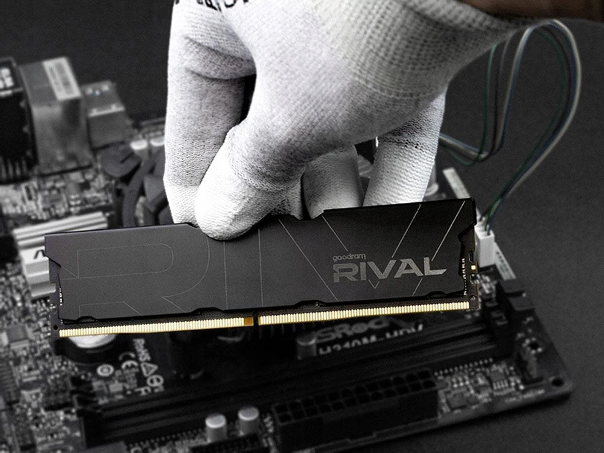 GOODRAM 8GB (1x8GB) 3600 CL18 Rival Deep Black (GGDKD4-36VL18S/8G) EU Серия: RIVAL; Тип памяти: DDR4; Общий