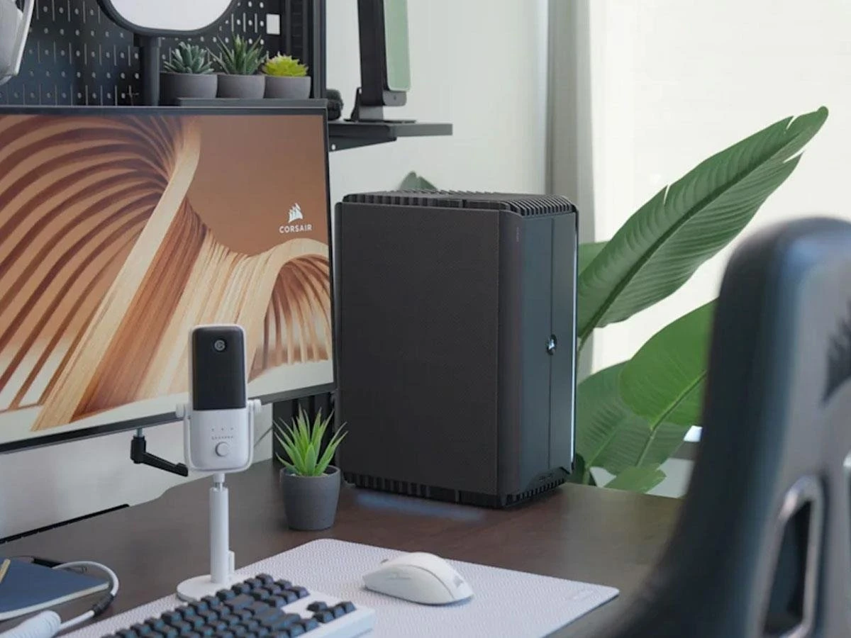 Corsair ONE i600 PC Ultra 7-270K/32GB/1TB/Win11 RTX5070 (CS-9020067-PE) EU
