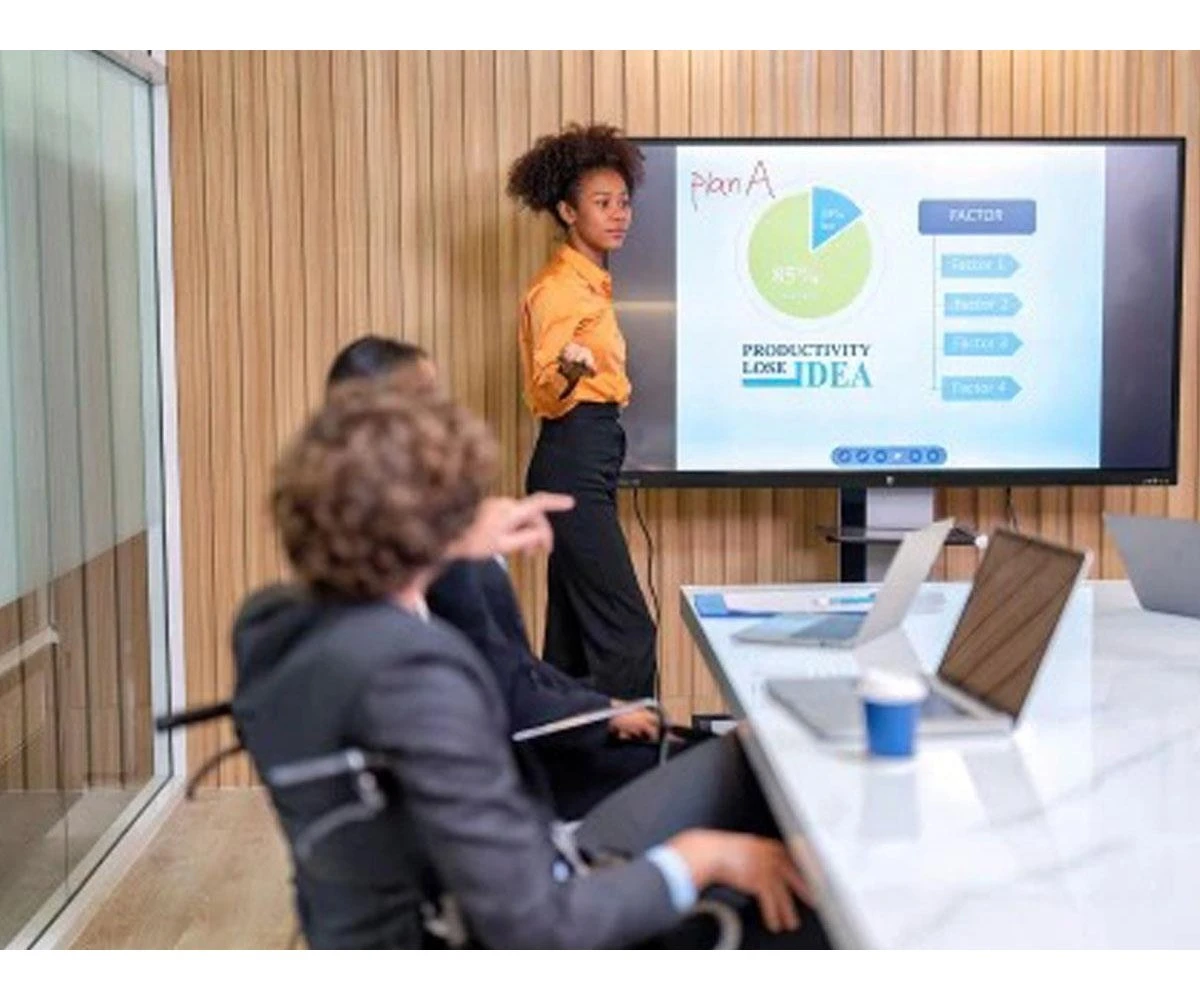 Avtek TouchScreen 8.1 Mate G 65 (1TV347) EU Призначення продукту: Великий