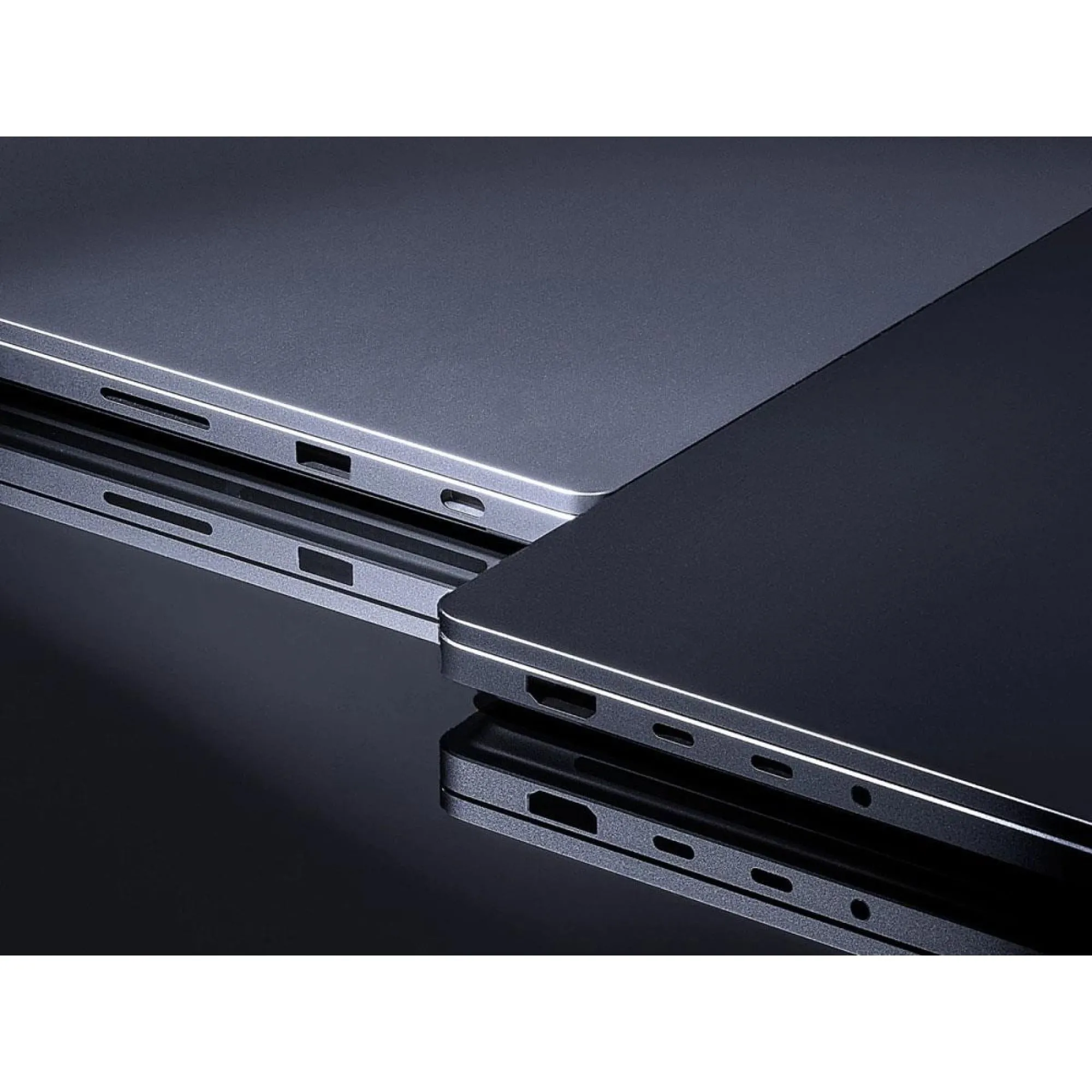 Microsoft Surface Laptop Ultra RTX Spark N1X-650/24GB/1TB/W11P Platin (EP2-80255) Процесор: NVIDIA Grace (18 ядер);