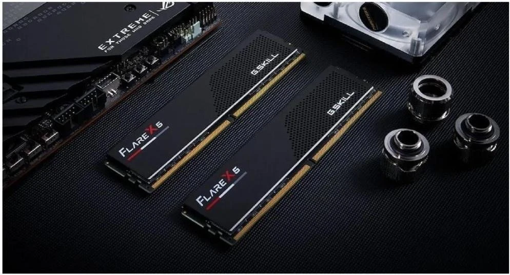 G.Skill 32 GB (2x16GB) DDR5 6000 MHz Flare X5 (F5-6000J3036F16GX2-FX5)