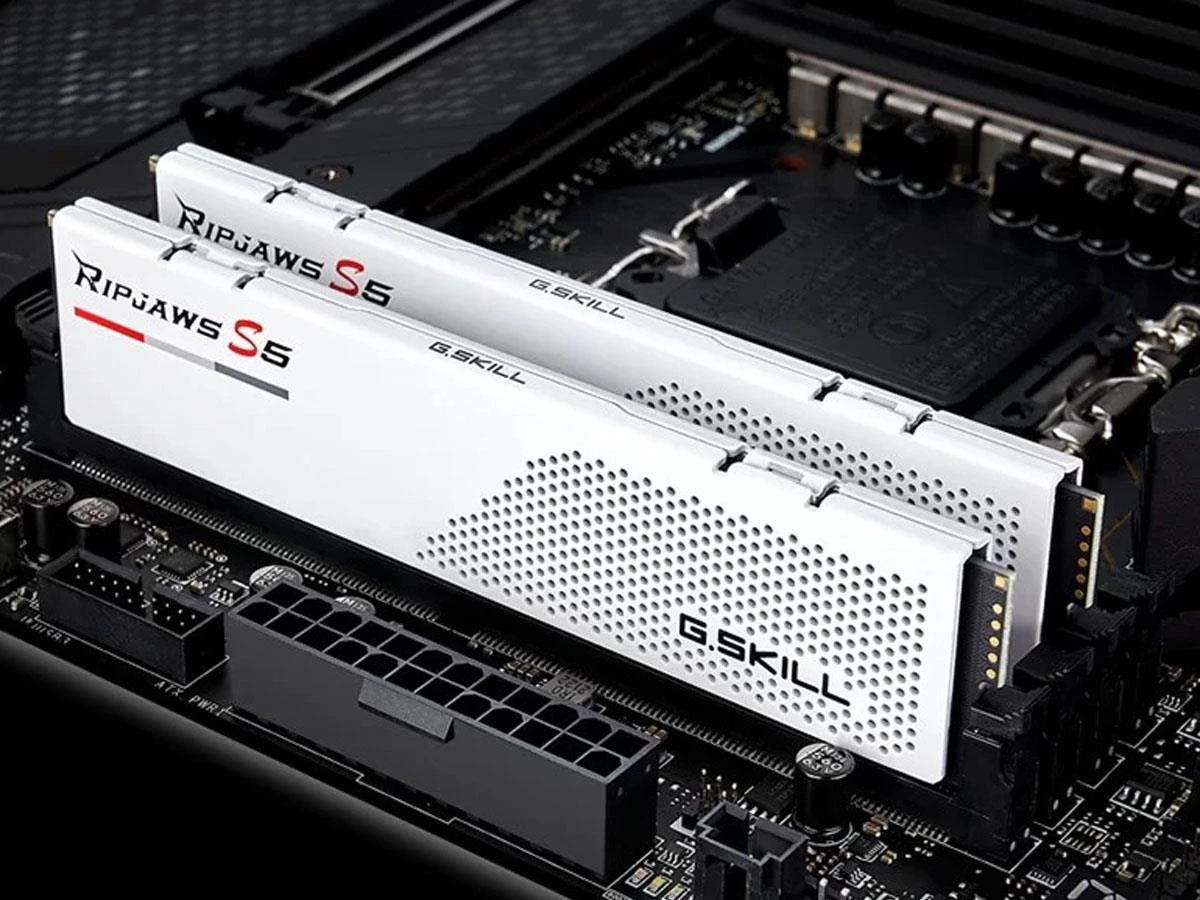 G.SKILL 32GB (2x16GB) 6000MHz CL30 Ripjaws S5 White (F5-6000J3040F16GX2-RS5W) EU Серия: Ripjaws S5; Тип памяти: DDR5;