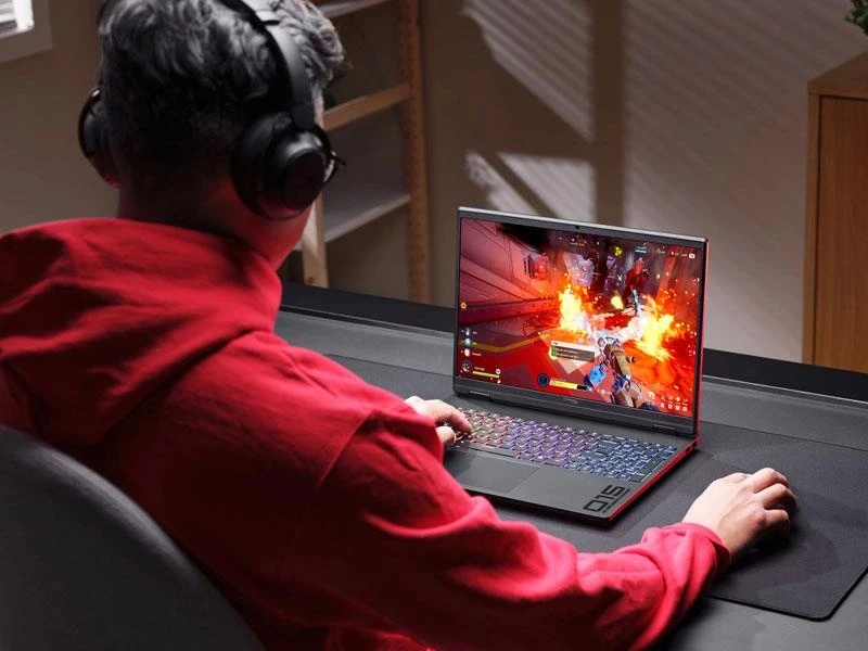 HyperX OMEN 15 Ryzen 9-8940HX/64GB/512+1TB/W11PX RTX5070 OLED 120Hz (15-gb0112nwx (E14RJEA)) No charging adapter