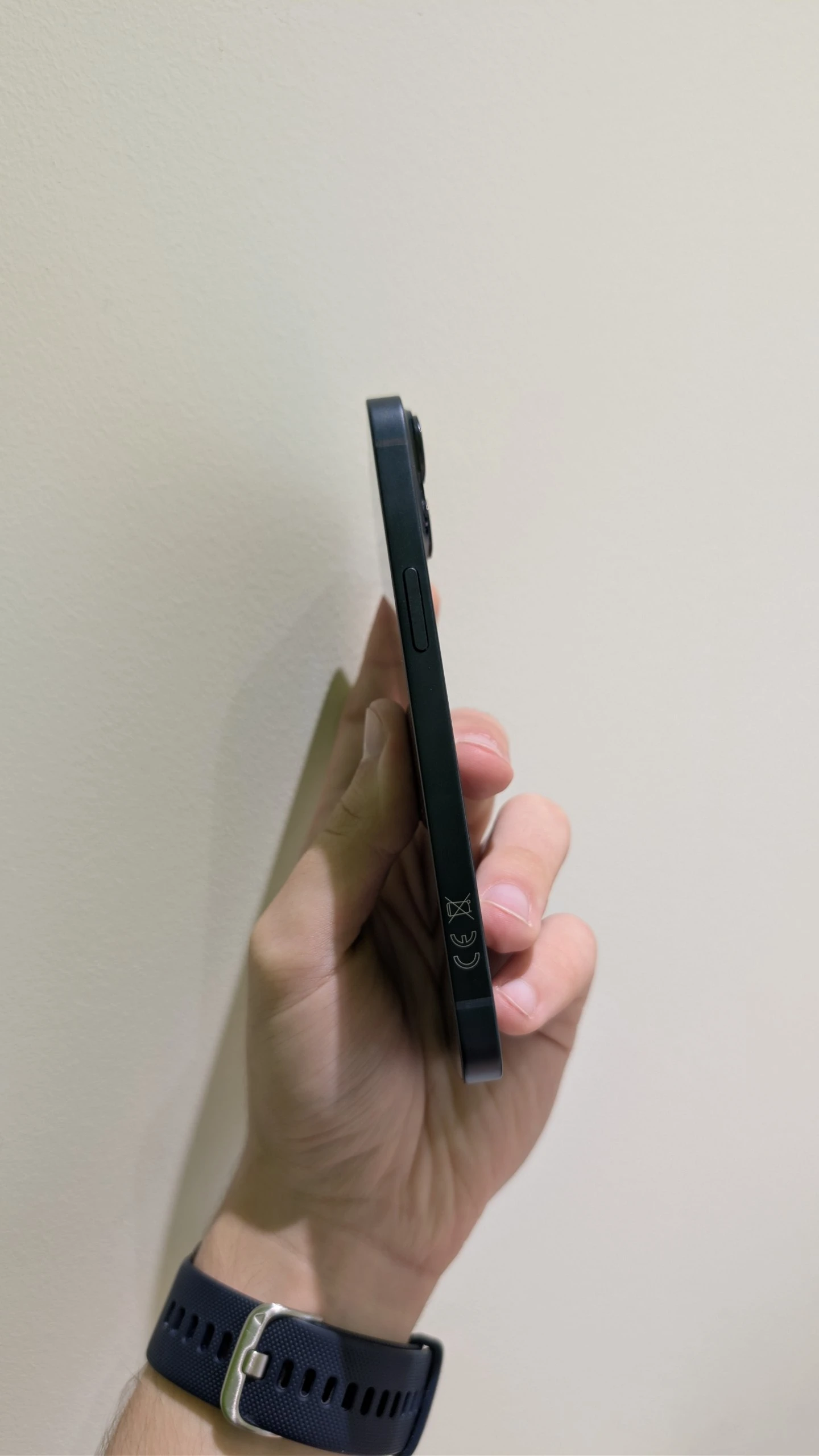Б/У Apple iPhone 14 128GB Midnight (Как новый) (MPUF3) Аккумулятор 100%, заменён.