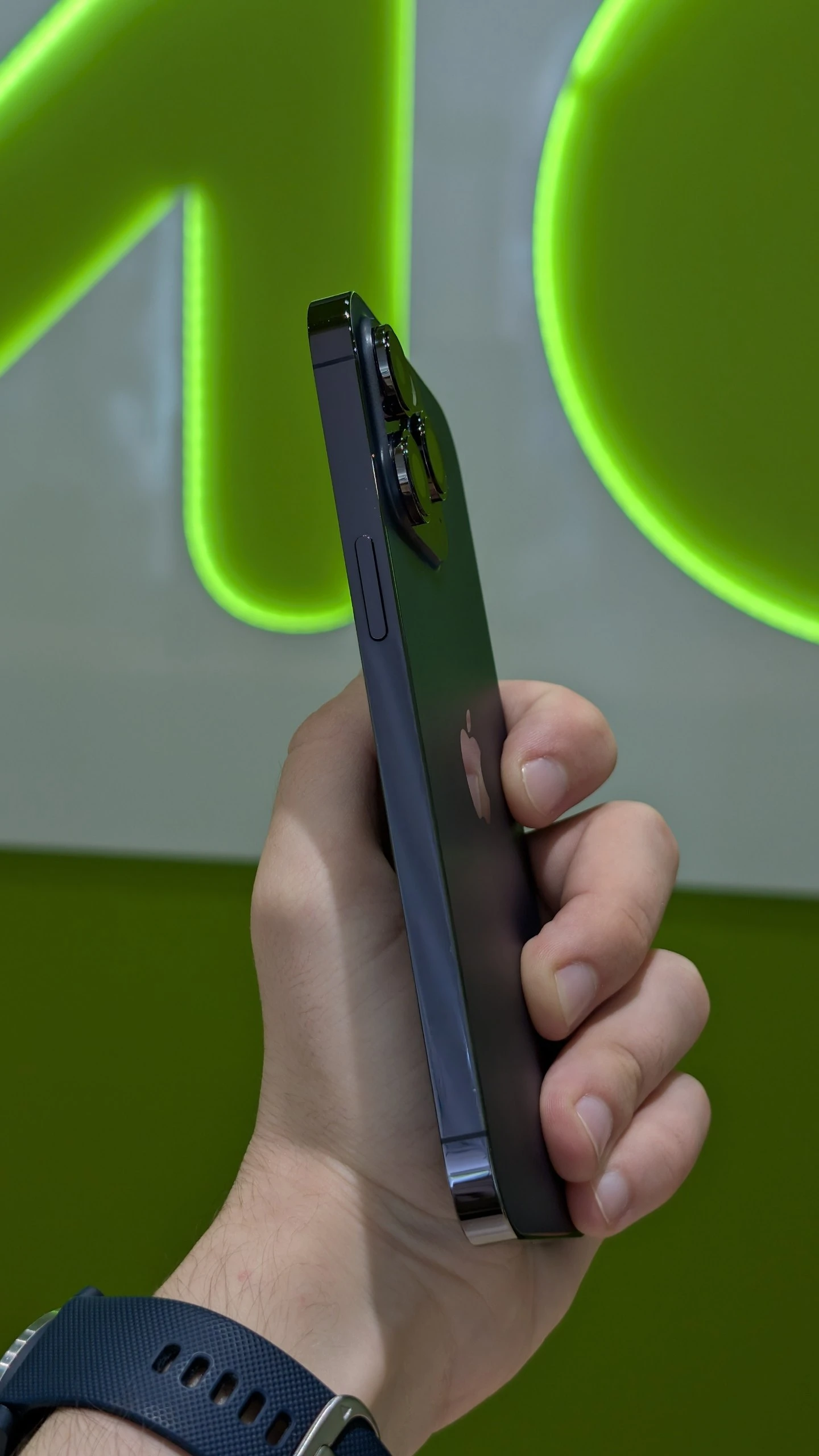Б/У Apple iPhone 14 Pro Max 128GB Deep Purple (Как новый) (MQ9T3) Аккумулятор 100%, заменён.