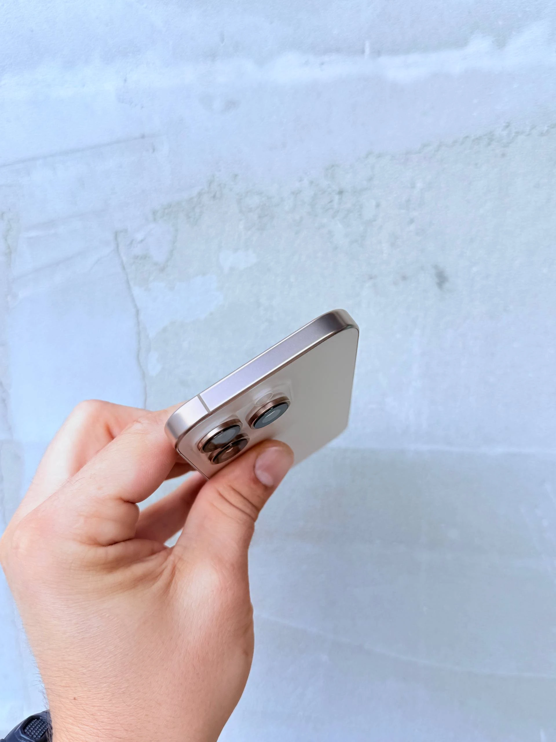 Б/У Apple iPhone 16 Pro 128GB Desert Titanium (Как новый) (MYNF3)