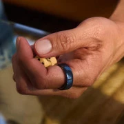 Oura Ring 4 Ceramic Midnight Size 8 (JZ90-57455-08)