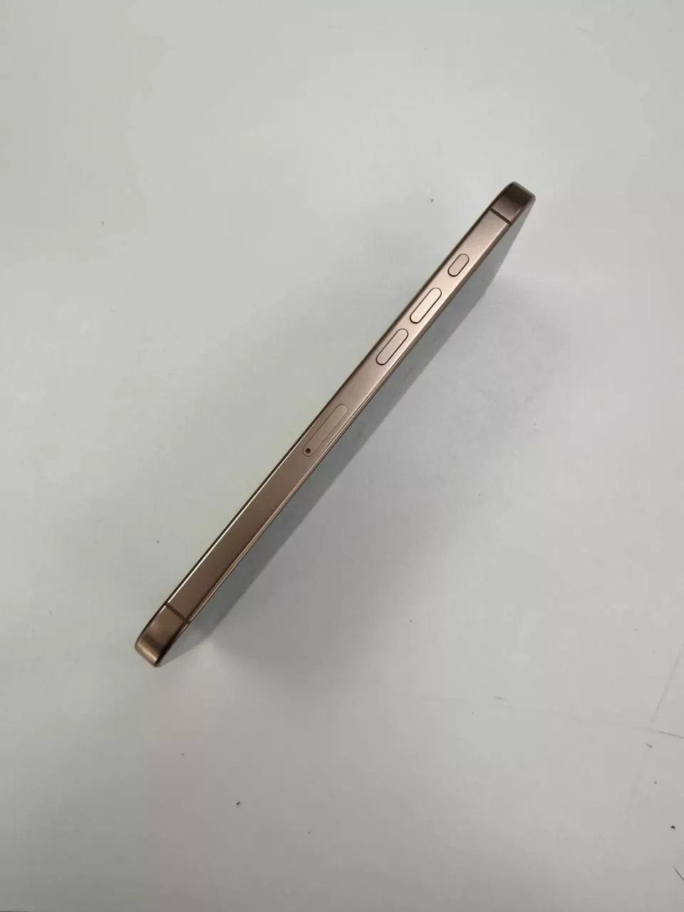 Б/В Apple iPhone 16 Pro Max 256GB Desert Titanium (Як новий) (MYWX3) Акумулятор 91%, 488 циклів.