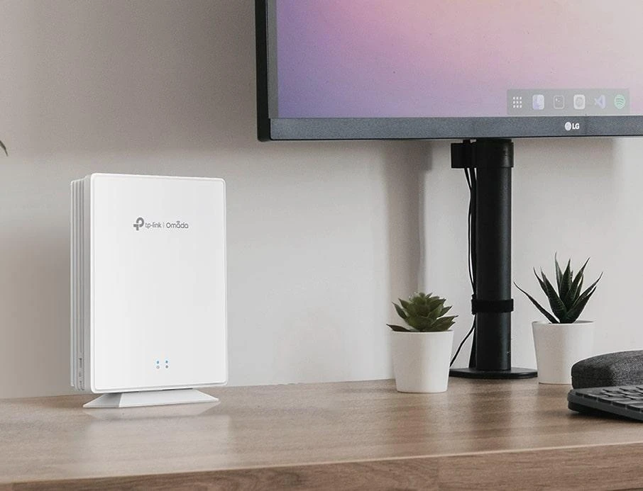 Точка доступу TP-Link EAP650-Desktop (UA)