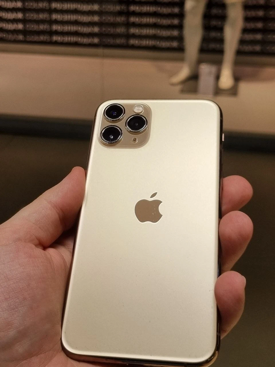 Б/У Apple iPhone 11 Pro 64GB Gold (Хорошее состояние) (MWC52) Аккумулятор 100%, заменён —
