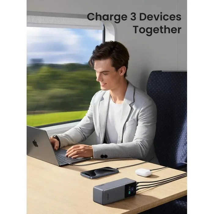 Ugreen 25000mAh 200W Nexode Smart Display (PB722 35525B) (UA)