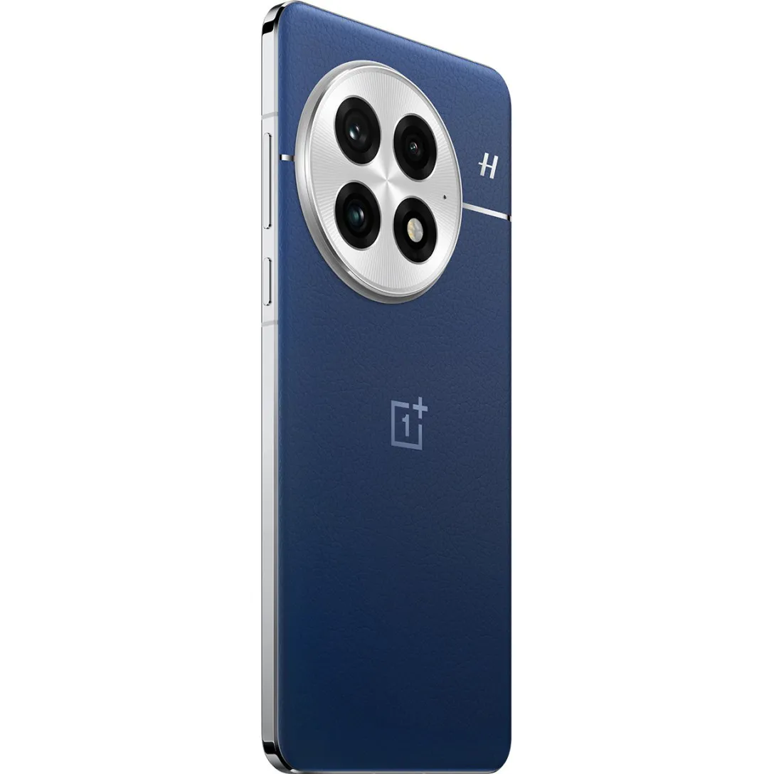 OnePlus 13 16/512GB Midnight Ocean (IN) Дисплей: 6.82 / Amoled (3168х1440 точек)