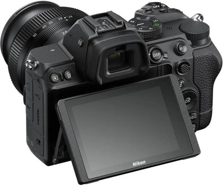 Nikon Z5 kit (24-50mm) (VOA040K001)