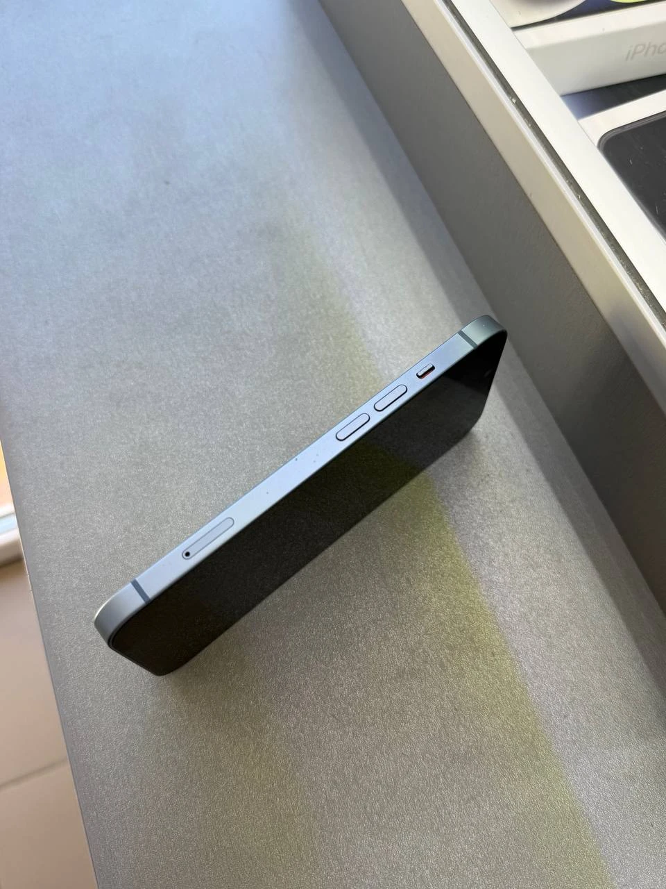 Б/У Apple iPhone 14 256GB Blue (Следы использования) Аккумулятор 100%, заменён. Без