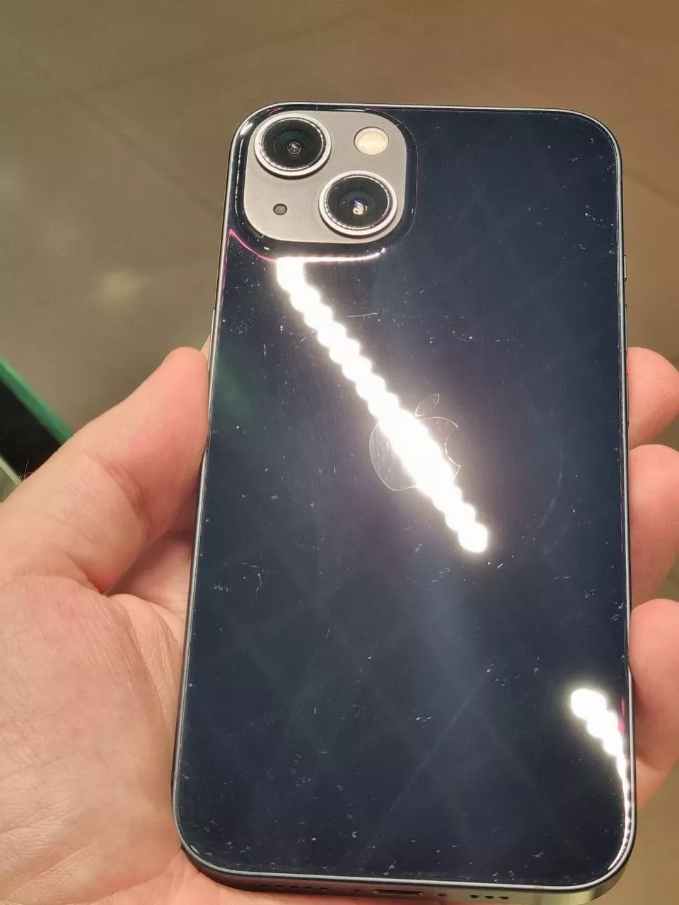 Б/В Apple iPhone 13 128Gb Midnight (Хороший стан) Акумулятор 86%. Комплект: коробка.