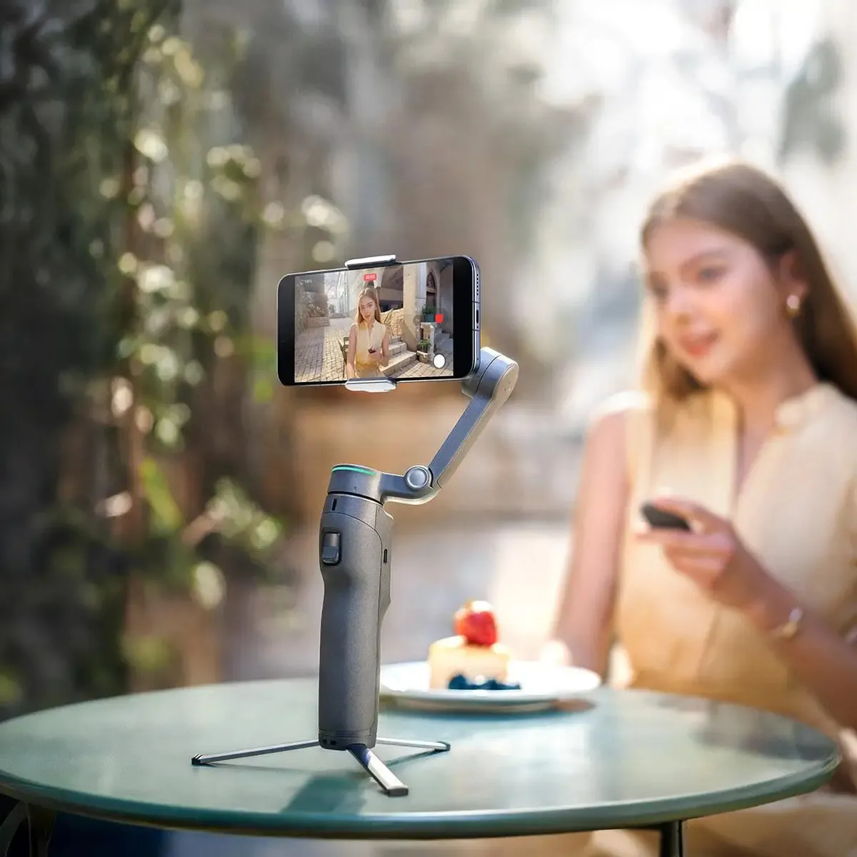 DJI Osmo Mobile 8P Standard Combo (CP.OS.00000617.01)